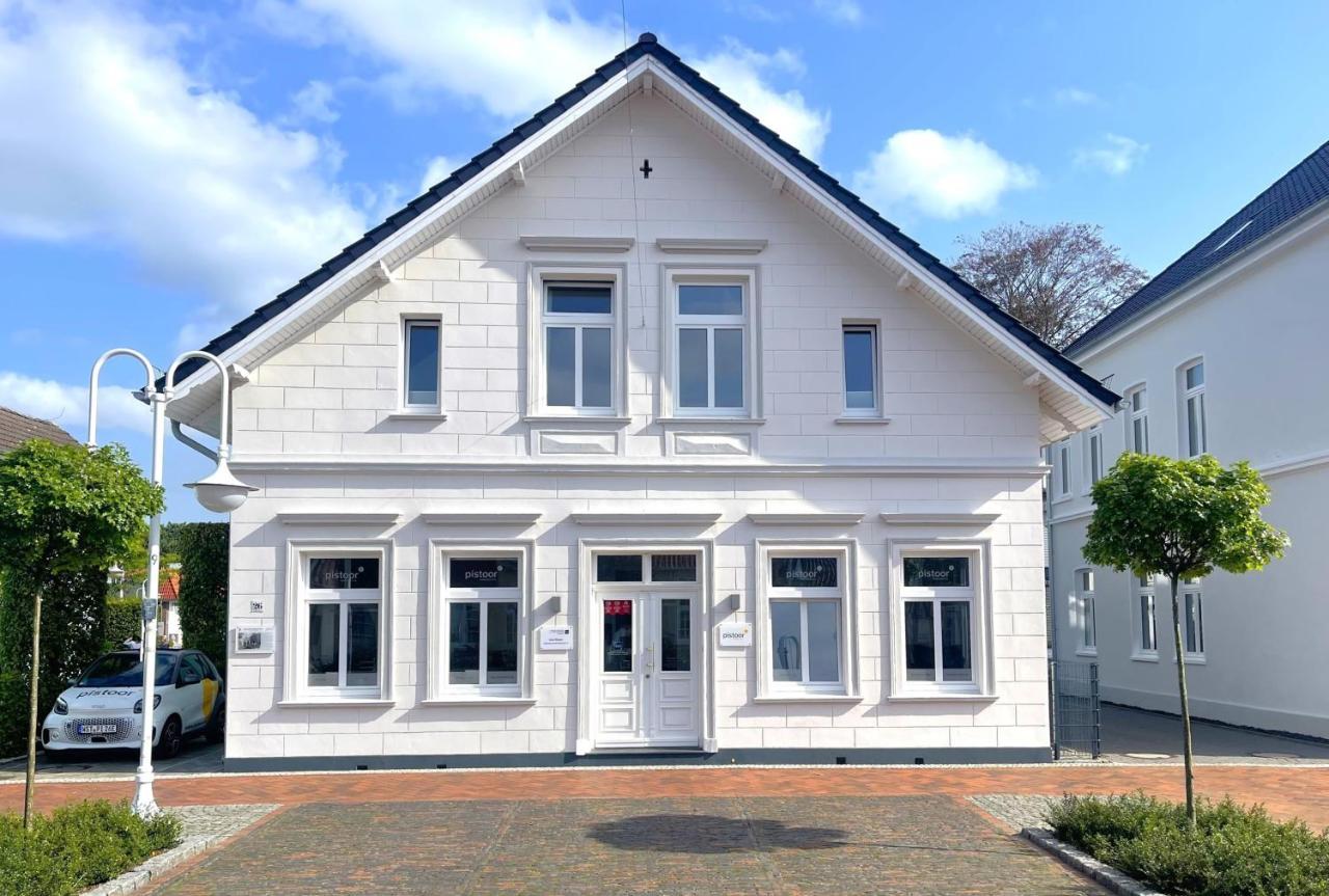 Stilvoll Wohnen In Der Kaiserlichen Post Westerstede Exterior foto